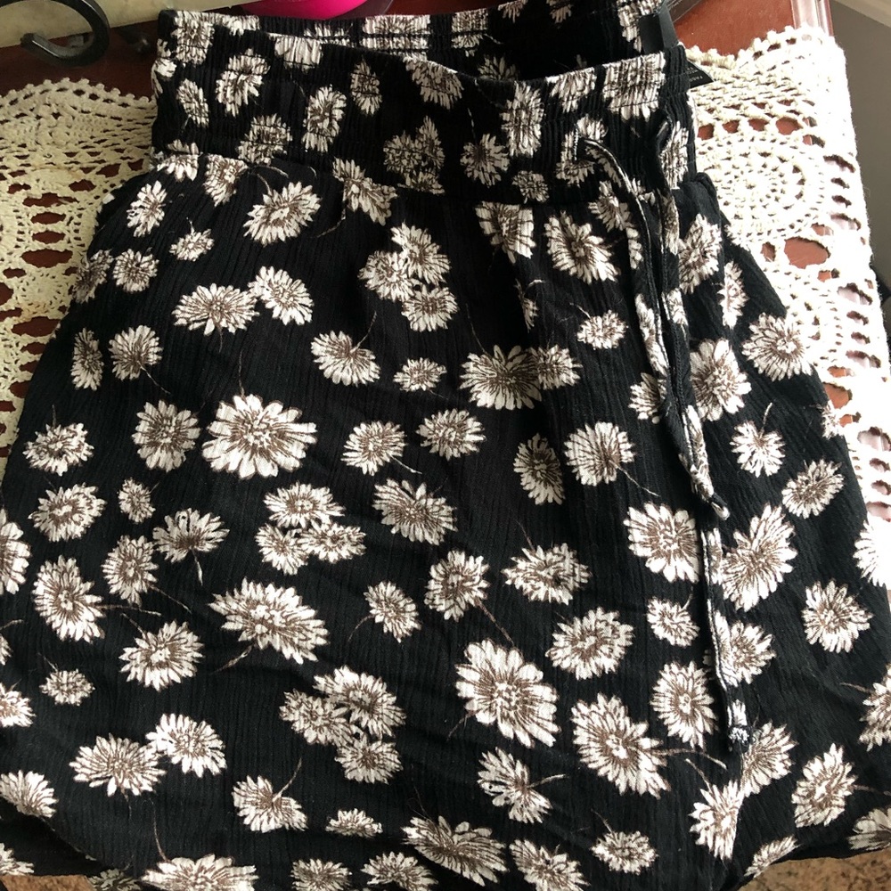 Forever 21 stretchy shorts